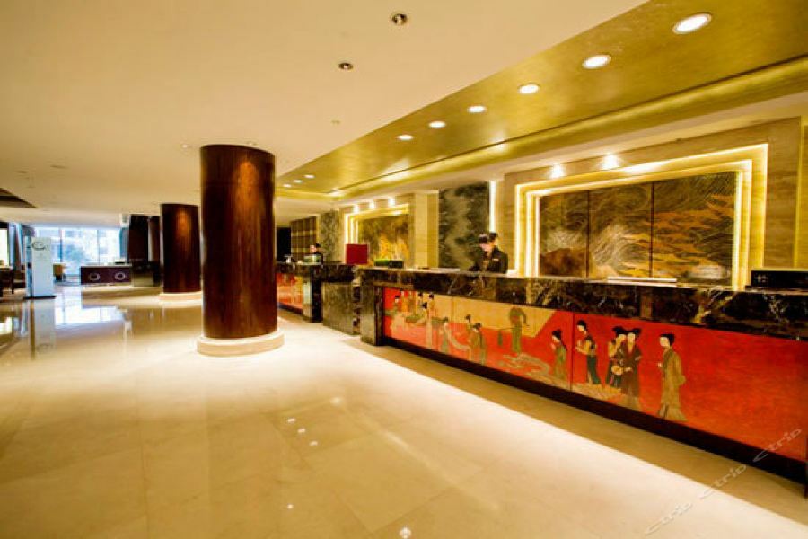 Ondine International Hotel Zhenjiang  Exterior photo